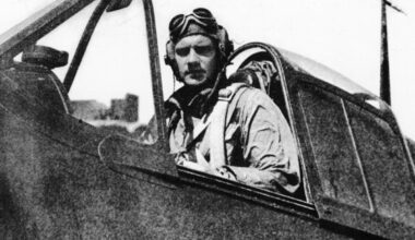 World War II’s last American ace dies at 103