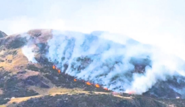 Wildfire breaks out at Arthur’s Seat