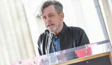 Mark Hamill Reveals He Almost Left the US After Trump Win