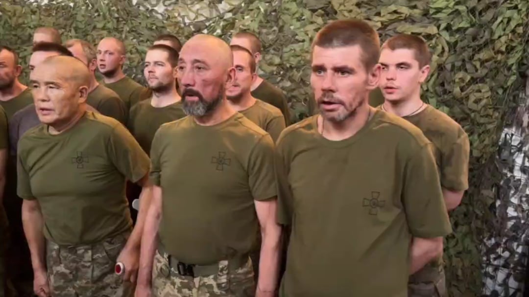 Ukrainian 425th Separate Assault Regiment “Skala” captured 32 russian invaders in one week during operations on multiple fronts