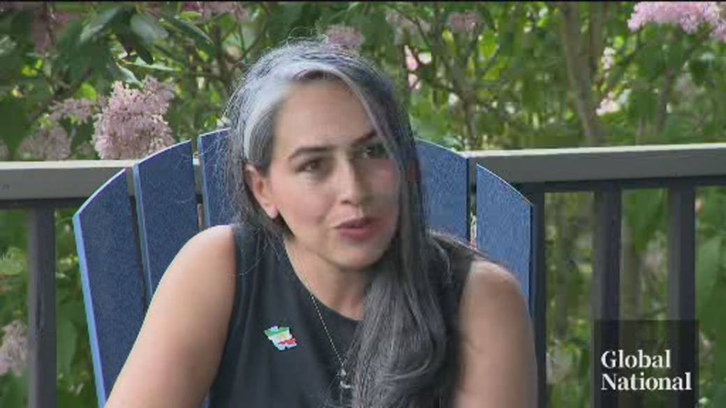 Click to play video: '‘The world would be a better place’: Iranian-Canadians hope for end to Islamic Republic rule'