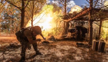 A devil’s bargain with Putin will only bring another war: Ukraine must make him pay