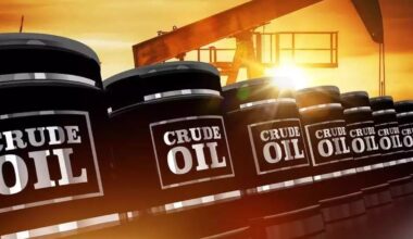Oil Prices Surge as Trump Threatens India over Russian Crude