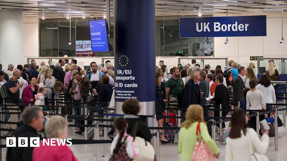 Record 111,000 UK asylum applications in past year, figures show