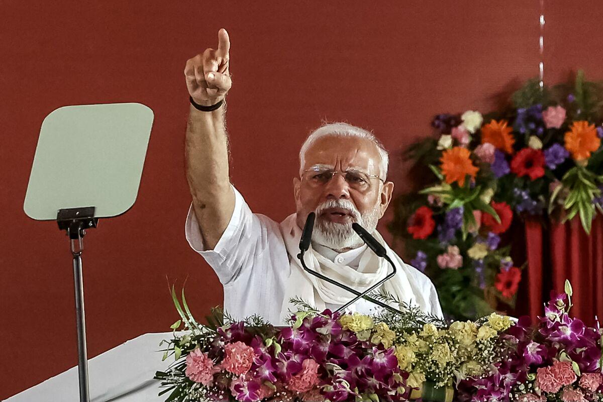 India PM Modi Defiant as Trump Steps Up Pressure on Russia Oil Purchases - Bloomberg