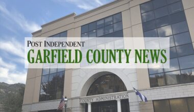 Garfield County Commissioners approve permit for nearly 40 new gas wells outside Rifle 
