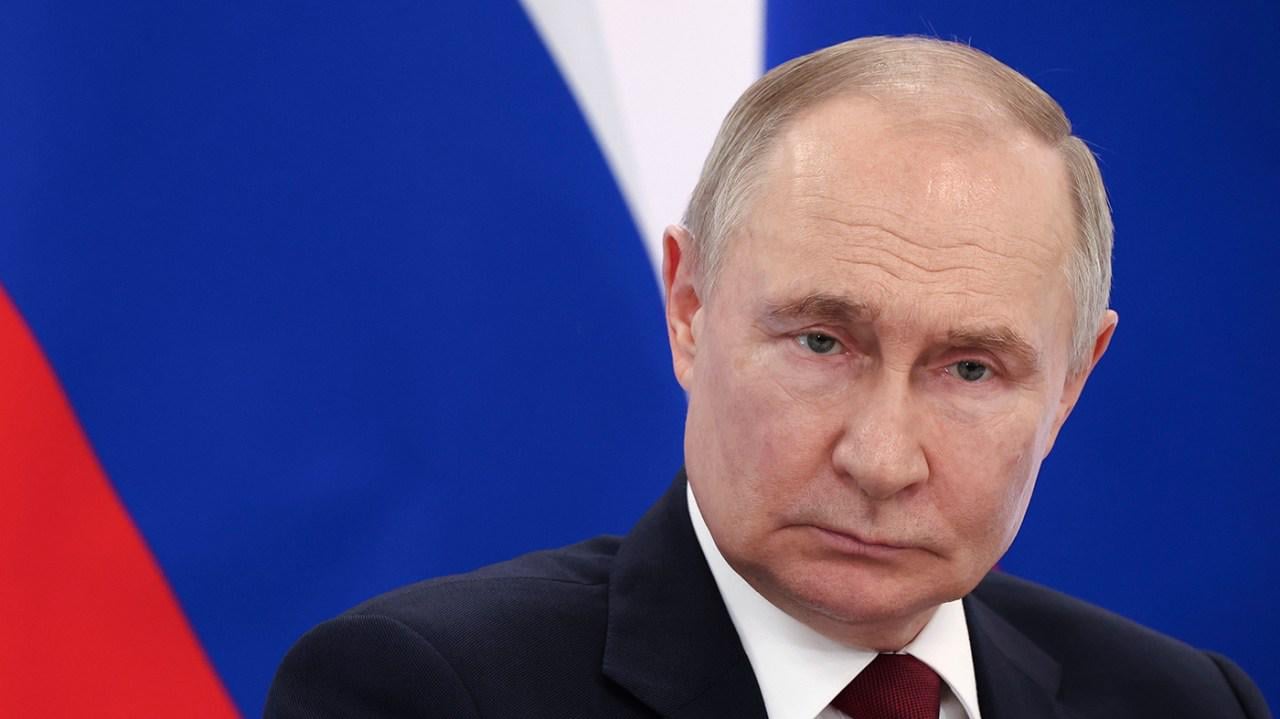 Trump must tell Putin: End the war in Ukraine or I will end your rule