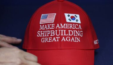 The presidential office unveiled the "MASGA" (Make American Shipbuilding Great Again) cap on August 3. "MASGA" is a slogan created by the Ministry of Trade, Industry, and Energy to succinctly convey the shipbuilding cooperation details in the recent U.S.-South Korea tariff negotiations. The South Korean negotiation team prepared this cap along with large panels for the occasion. (Yonhap)