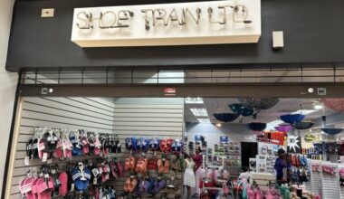 What impact have tariffs had on a Montgomery County shoe store?