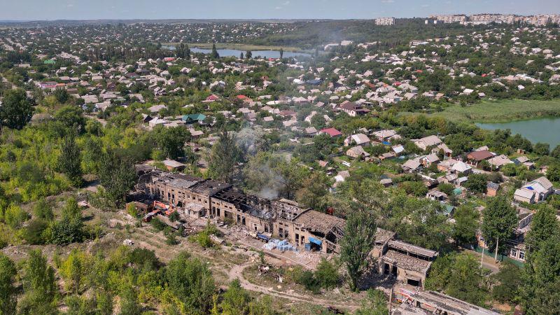 Panic in eastern Ukraine as Trump entertains idea of giving parts of it to Russia