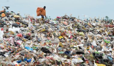 Will nations agree treaty to cut plastic production?