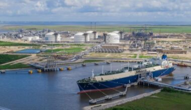 ConocoPhillips' low-emission tech picked for new LNG plant in Texas