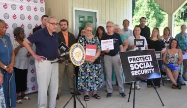 Oswego County TodaySchumer Announces New Legislation To Protect Social Security; As ‘Doge’ Cuts Create Chaos, Threatening Services Nearly 200,000 Central Ny Seniors Rely On — New Bill Will Reverse Cuts, Keep Local Offices Open, Reduce Wait Times And Make Getting Monthly Checks Easier For New Yorkers