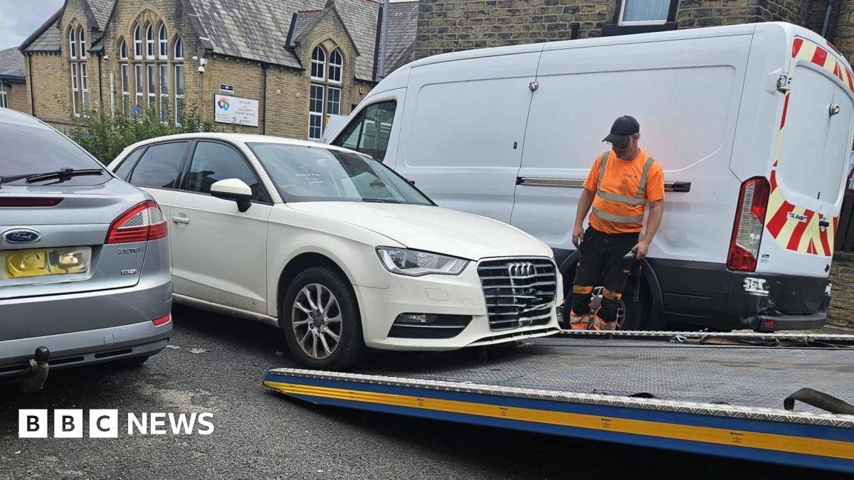 Bradford Council removes 400 'nuisance' vehicles from roads