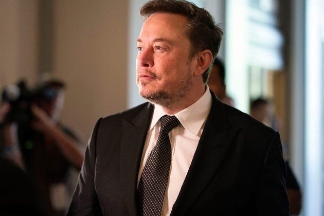 Elon Musk’s Daughter Pushes Back: Don’t Blame Me for His ‘Villain’ Story - Tesla (NASDAQ:TSLA)