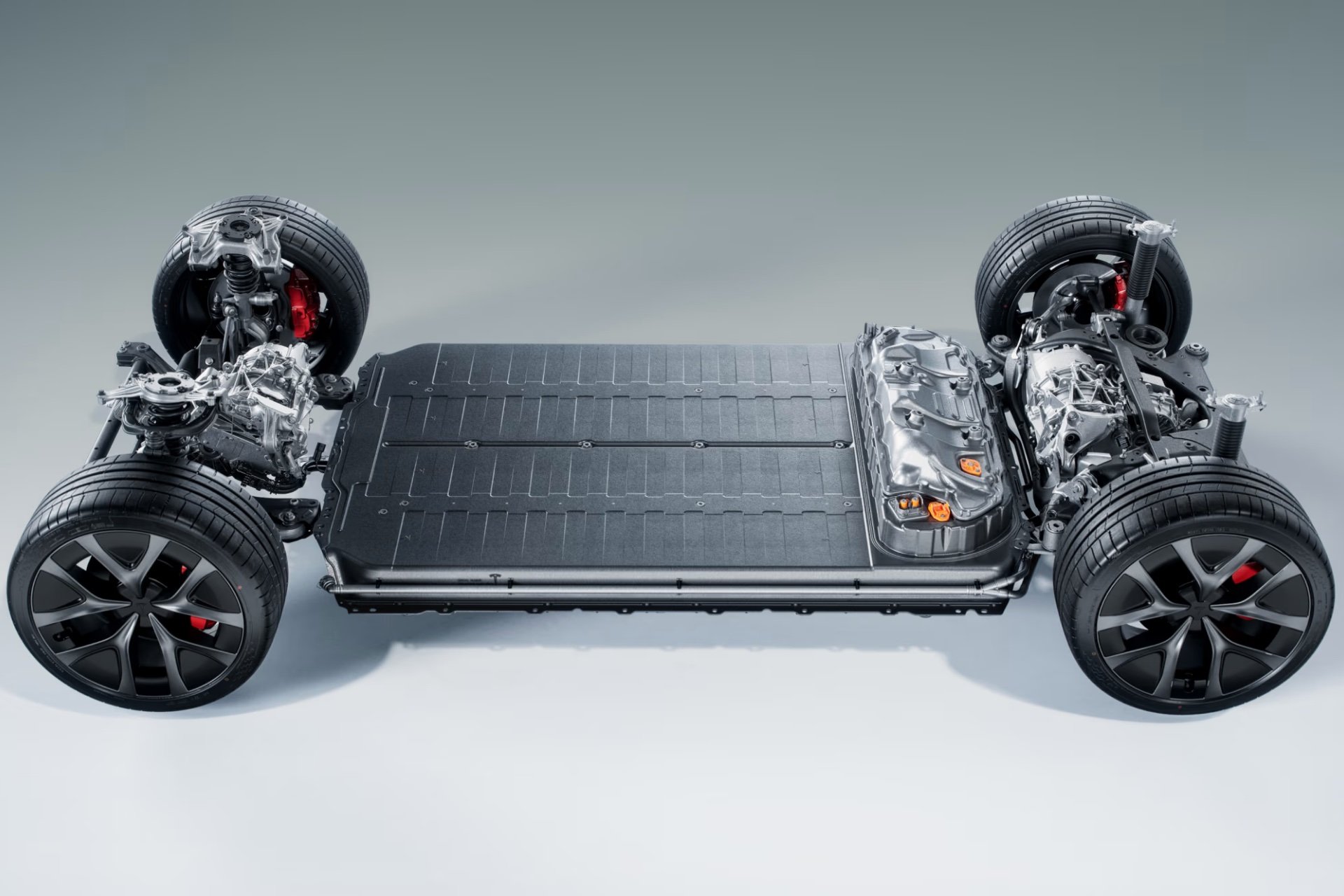Tesla Model Y Performance 2