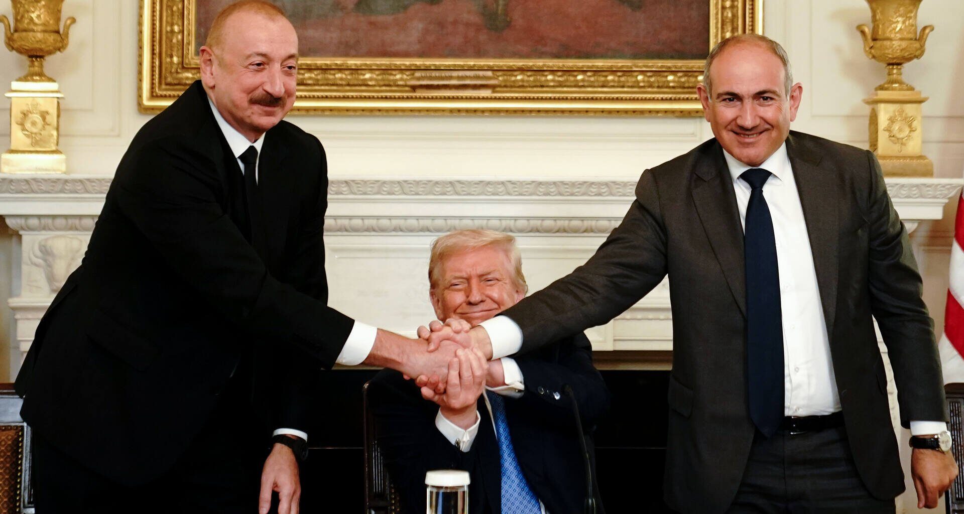 Armenia and Azerbaijan sign U.S.-brokered deal to end decades of conflict