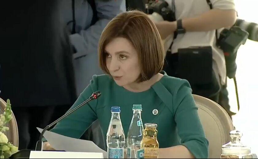 "Pregătiţi-vă de dezastru" - Analist avertizează că Rusia are 90% şanse să preia puterea în Moldova după alegeri