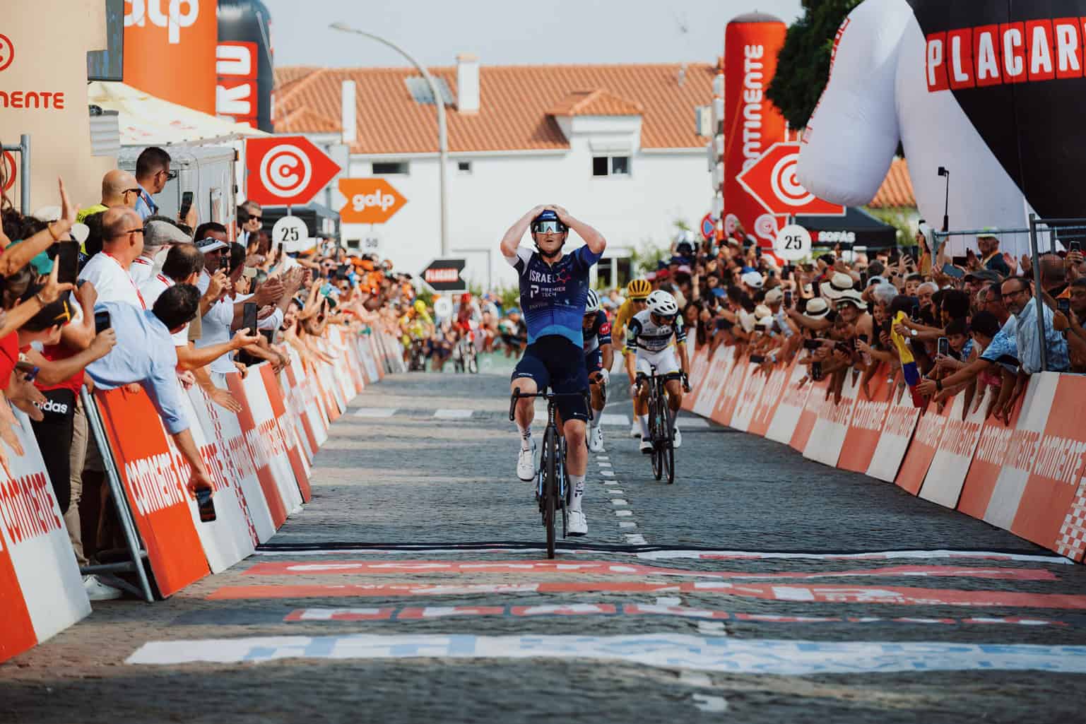 Brady Gilmore doubles up in Volta a Portugal