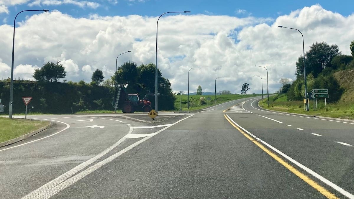 State Highway 28-Harwoods Rd intersection to get roundabout as part of NZ Transport Agency project