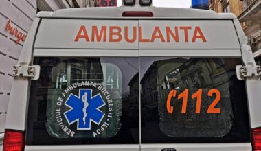 Femeia înjunghiată în plină zi în București, „șocată” că „nimeni nu a intervenit”. „A fost nevoită să sune singură la ambulanță”