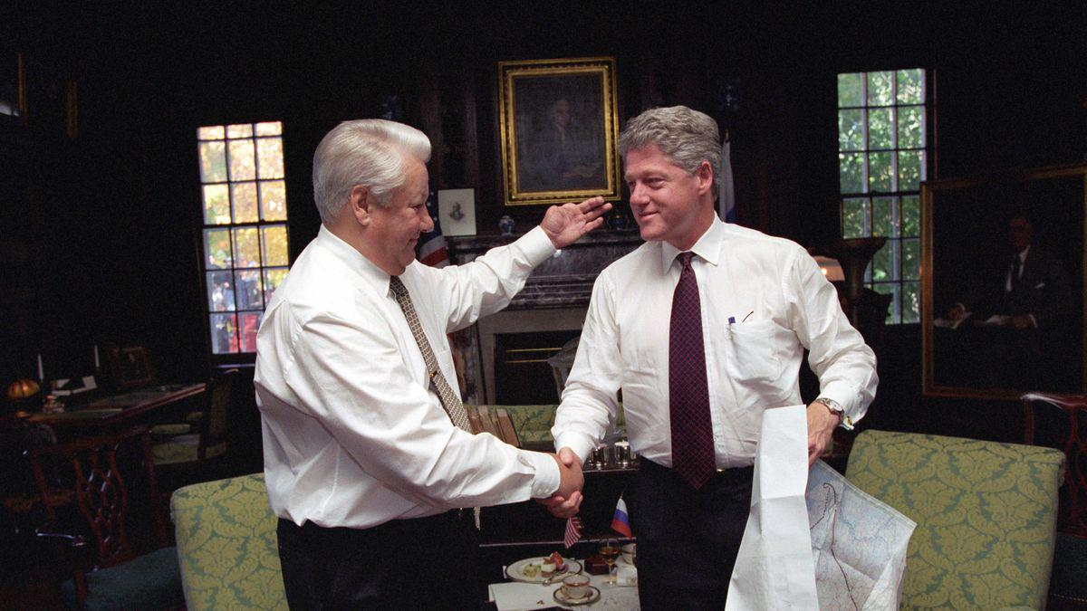 Germany blocked Russia’s Nato bid, documents reveal | Previously unseen confidential documents show how Bill Clinton’s plan to build military alliance ‘from San Francisco to Vladivostok’ collapsed — following Germany’s fierce objections to ‘revolutionary’ project