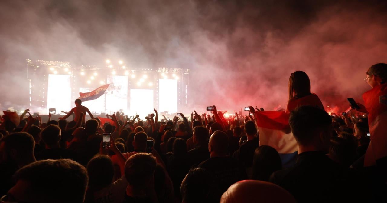 Bloomberg stavio Hrvatsku na naslovnicu: ‘Thompsonov koncert uskrsnuo je fašističku prošlost, ovo je opomena Europi‘