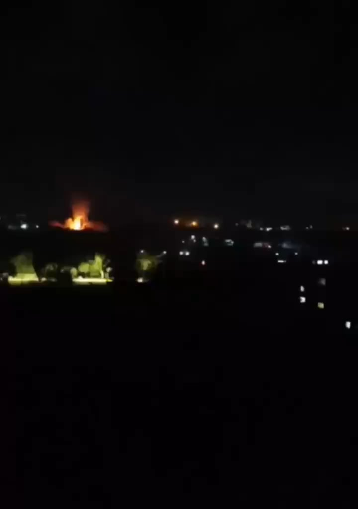Ukrainian long-range drones hit an ammunition depot in occupied Yenakiyevo, Donetsk region. 14/08/2025