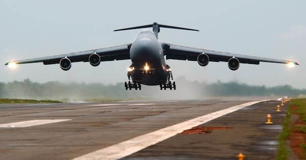 One of US Air Force's largest planes due to arrive in Auckland