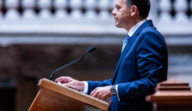 Governo mantém-se firme na Lei de Estrangeiros, promete Luís Montenegro