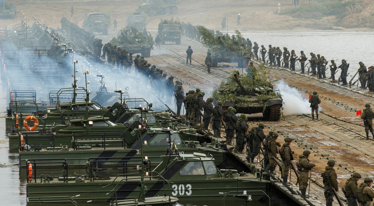 Russian tanks cross the Oka river on rafts during the Zapad-2021 (West-2021) joint Russian-Belarusian drills on September 13, 2021.