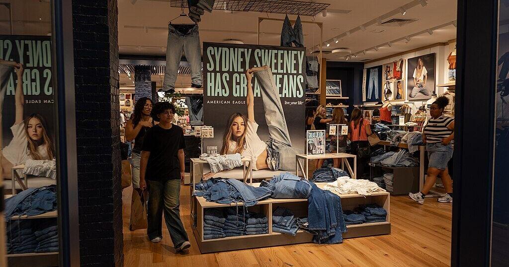 Sydney Sweeney’s ‘Americana’ bombs at box office after American Eagle controversy