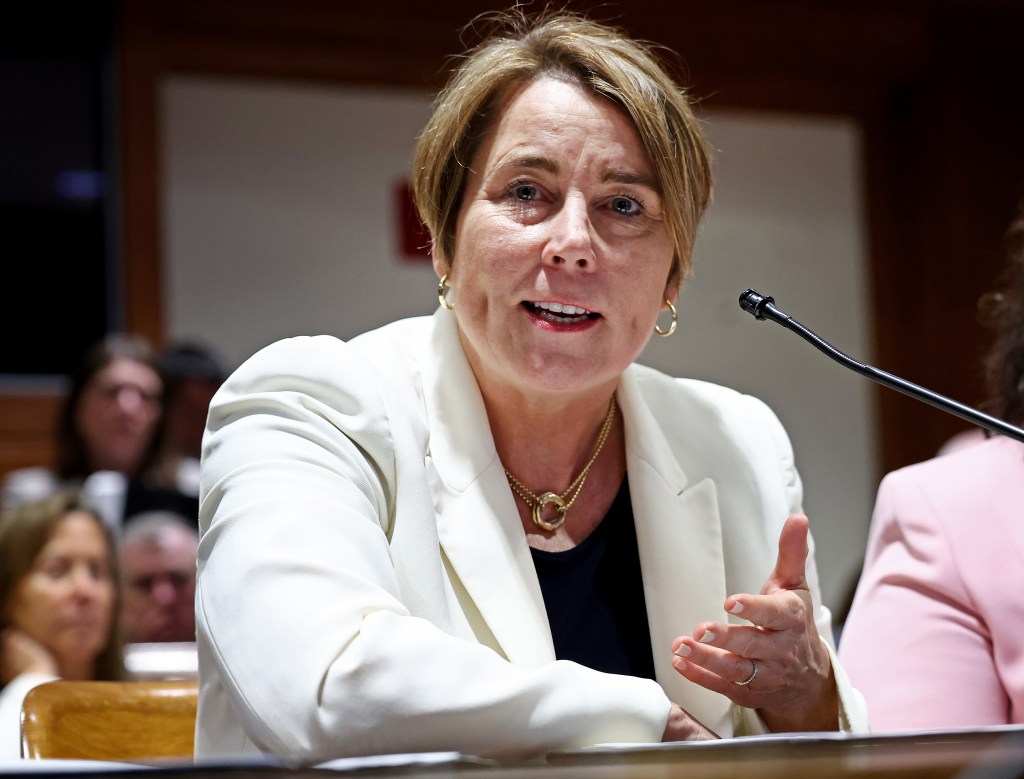 What if Healey had heeded warning on migrant crisis?