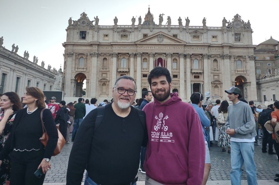 The 'both/and' pope - Catholic Review