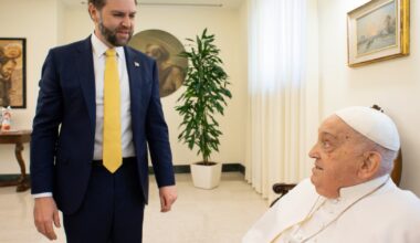 Vance meets with Pope Francis on Easter Sunday after tangling sharply over migration