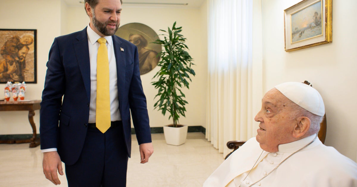 Vance meets with Pope Francis on Easter Sunday after tangling sharply over migration