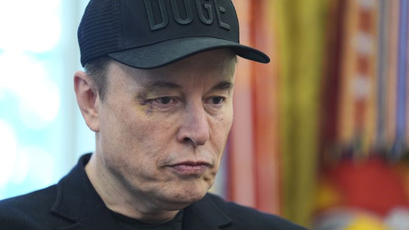 Elon Musk gave $10 million to Republican midterm efforts just before announcing his own America Party