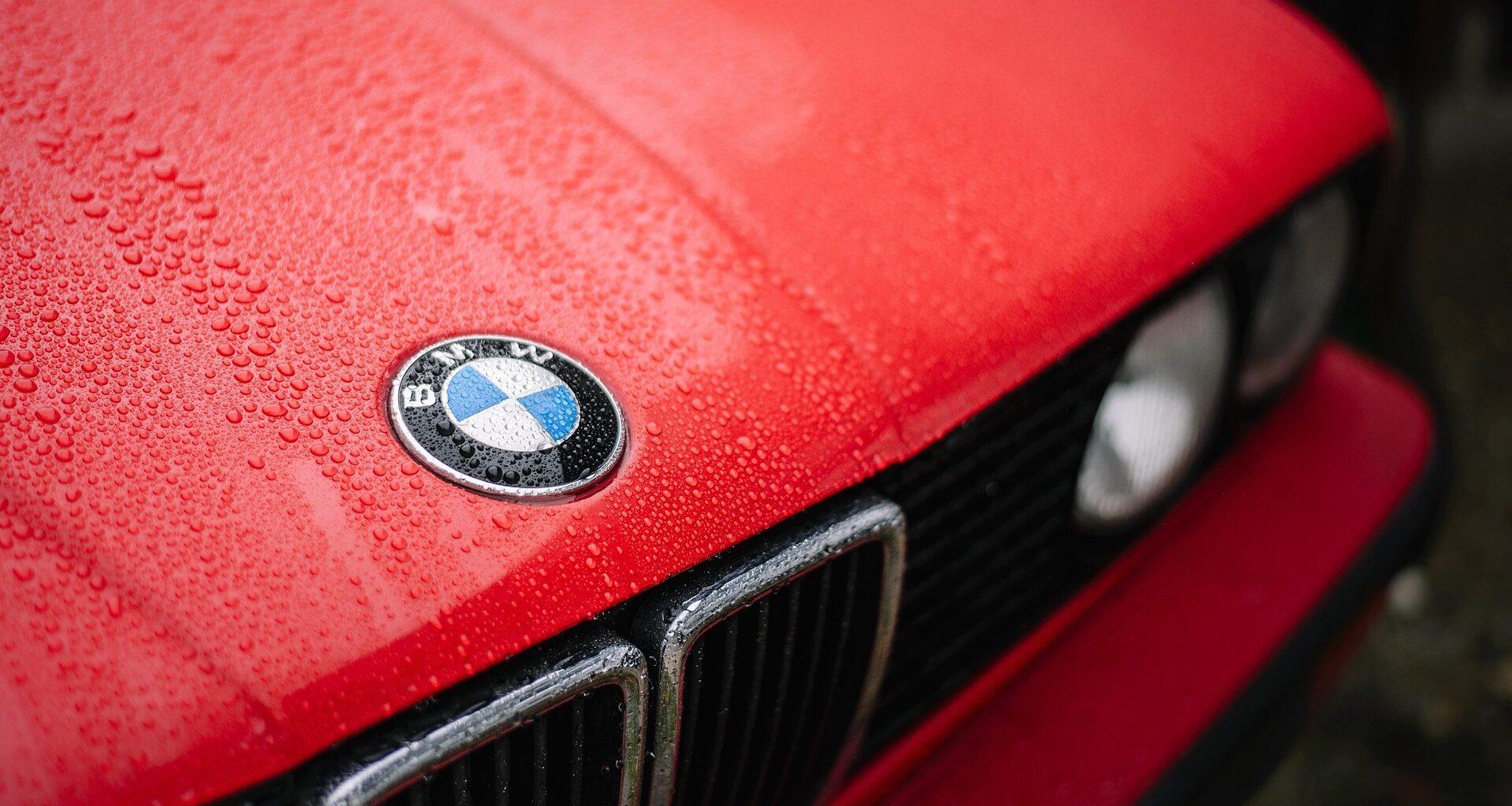 cover BMW recalls more than 800 vehicles due to Takata airbags