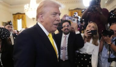 Appeals court tosses judge's contempt finding against Trump administration in prison deportations