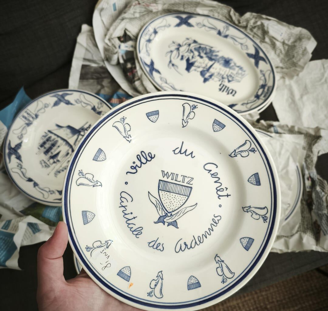 Is it safe to eat from plate?