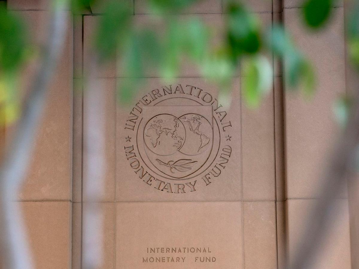 IMF warns of rising risks in Canada's financial system despite bank resilience