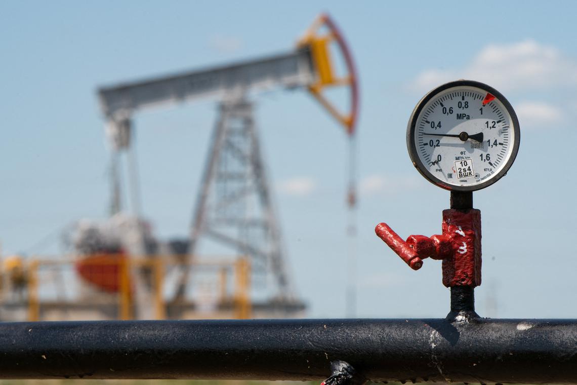 Kuwait oil minister says OPEC monitoring market, Trump remarks on Russian oil