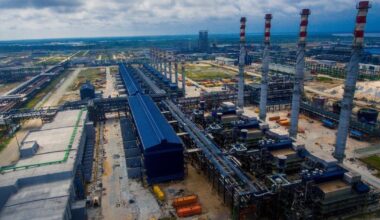 Despite intensifying competition, Dangote Refinery increases petrol price