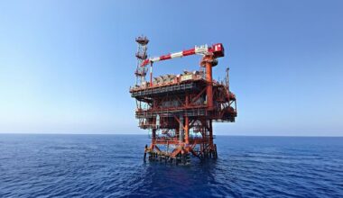 Egypt signs $340m oil, gas exploration deals with global firms