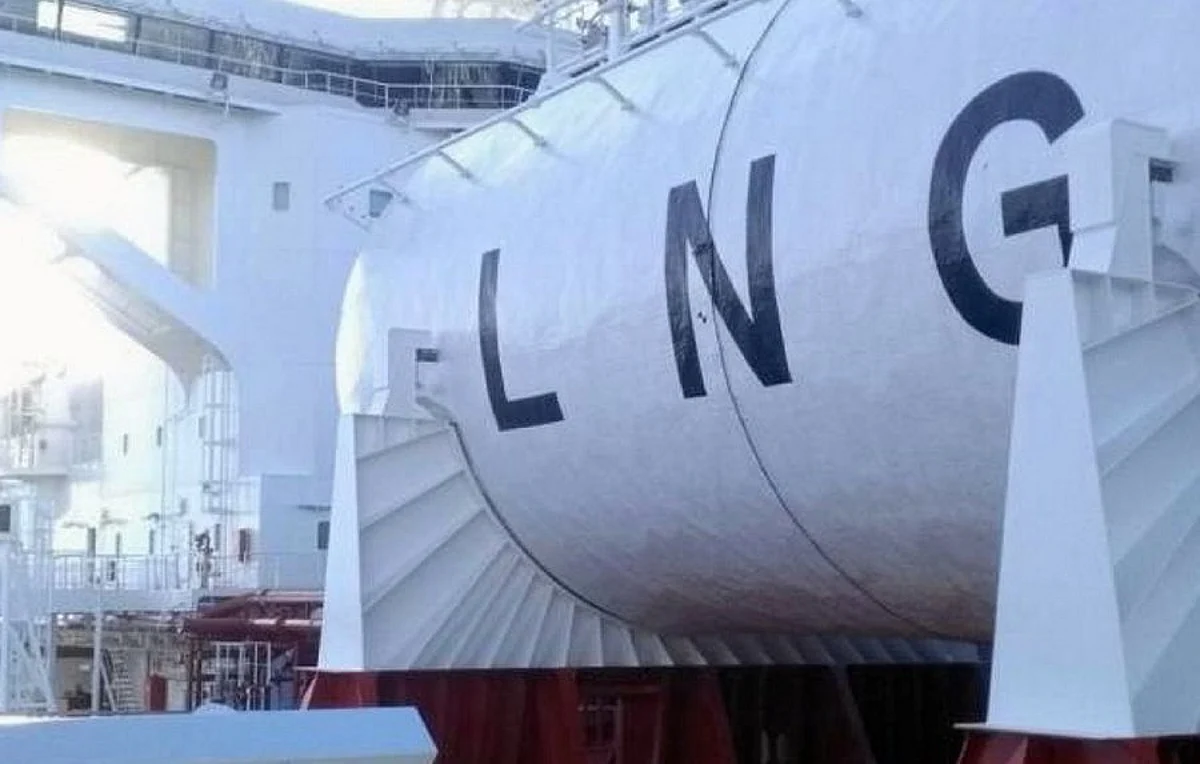 US natural gas prices edge up on higher demand, Freeport LNG's return