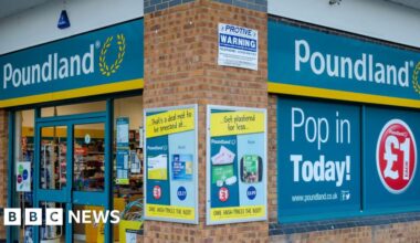 Poundland 'could run out of money next week' without rescue deal