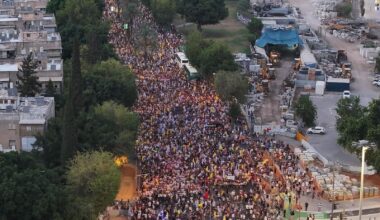 Some 350,000 fill Tel Aviv’s Hostages Square for rally urging deal to free captives