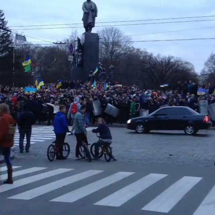 🇺🇦