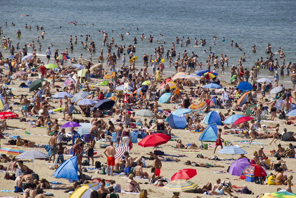 Dig out the sunscreen, the Netherlands is in for a tropical week