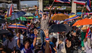 Protesters in Thailand Denounce Prime Minister After Clashes With Cambodia